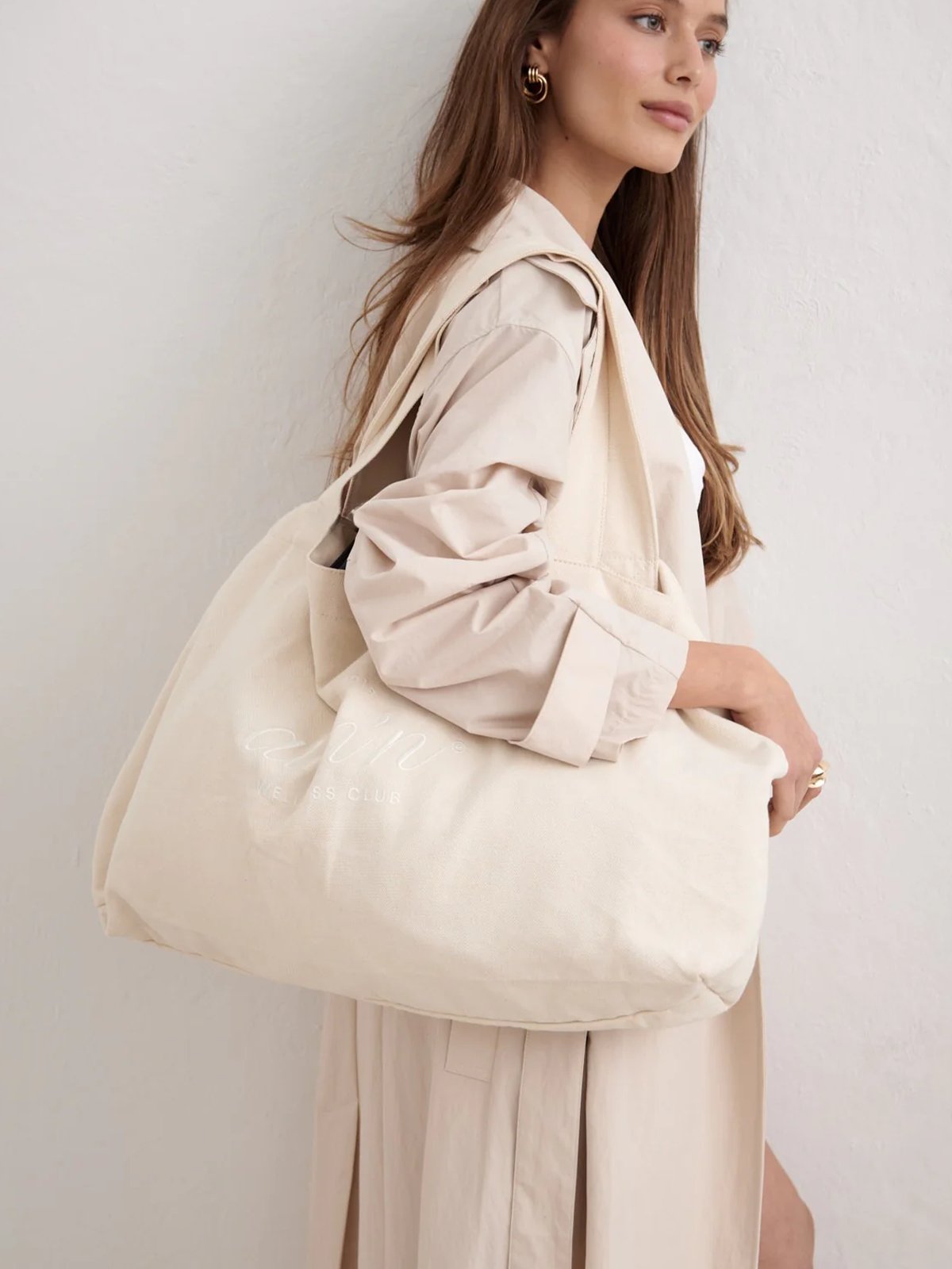 Aim'n Club Tote Sand
