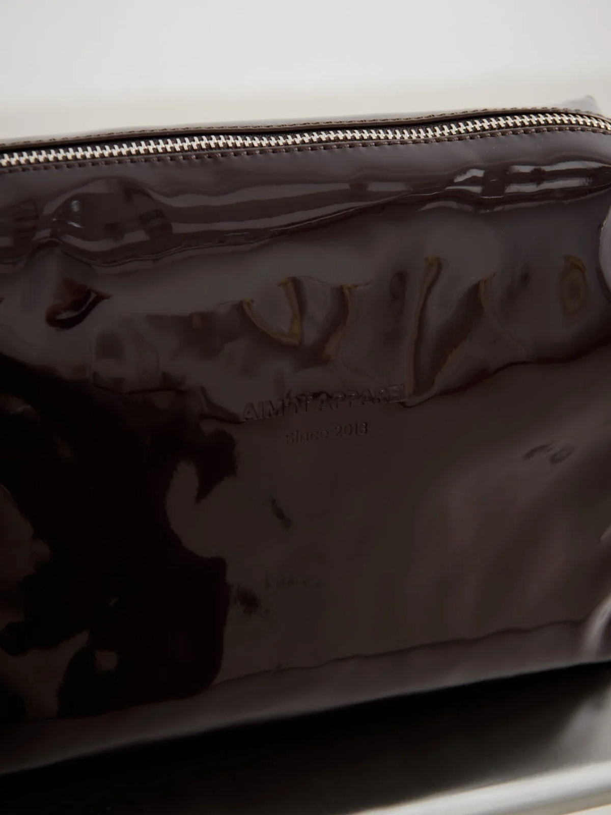 Aim'n Large Toiletry Bag Chocolate