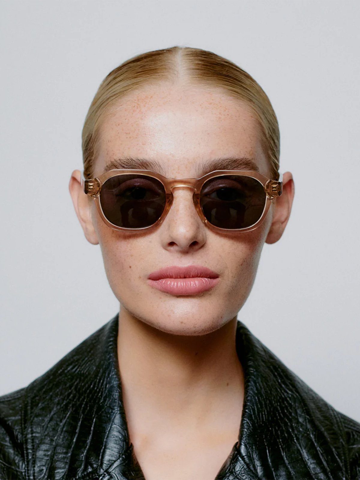 A. KJÆRBEDE Zan Champagne