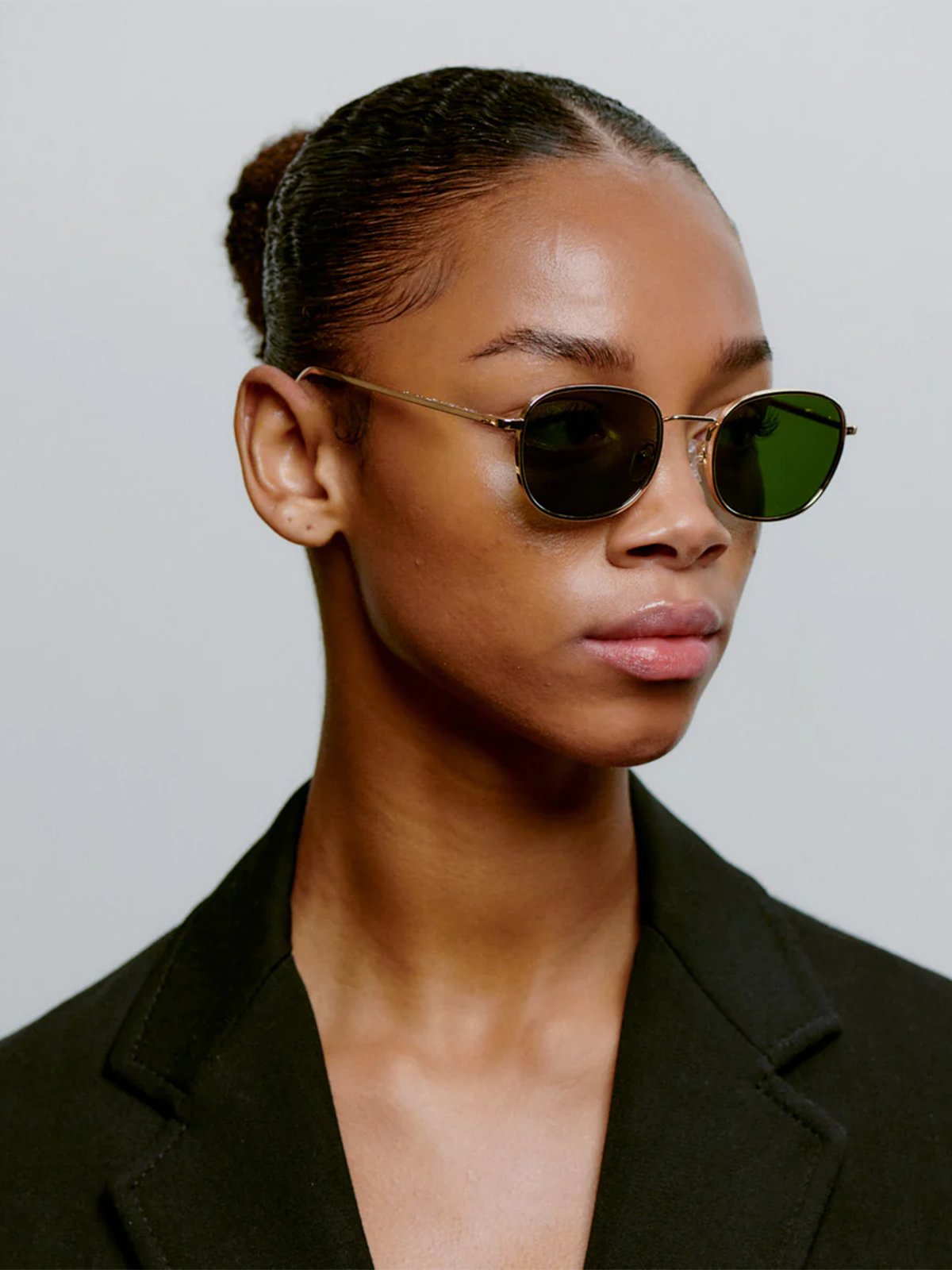 A. KJÆRBEDE Hello Gold