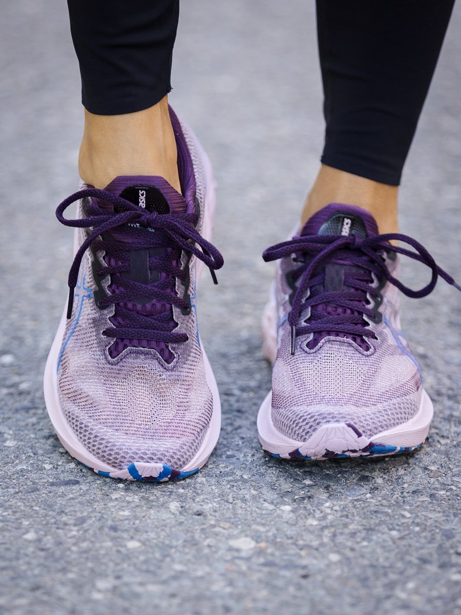 ASICS Novablast 2 Limited Edition Deep Plum / Barely Rose