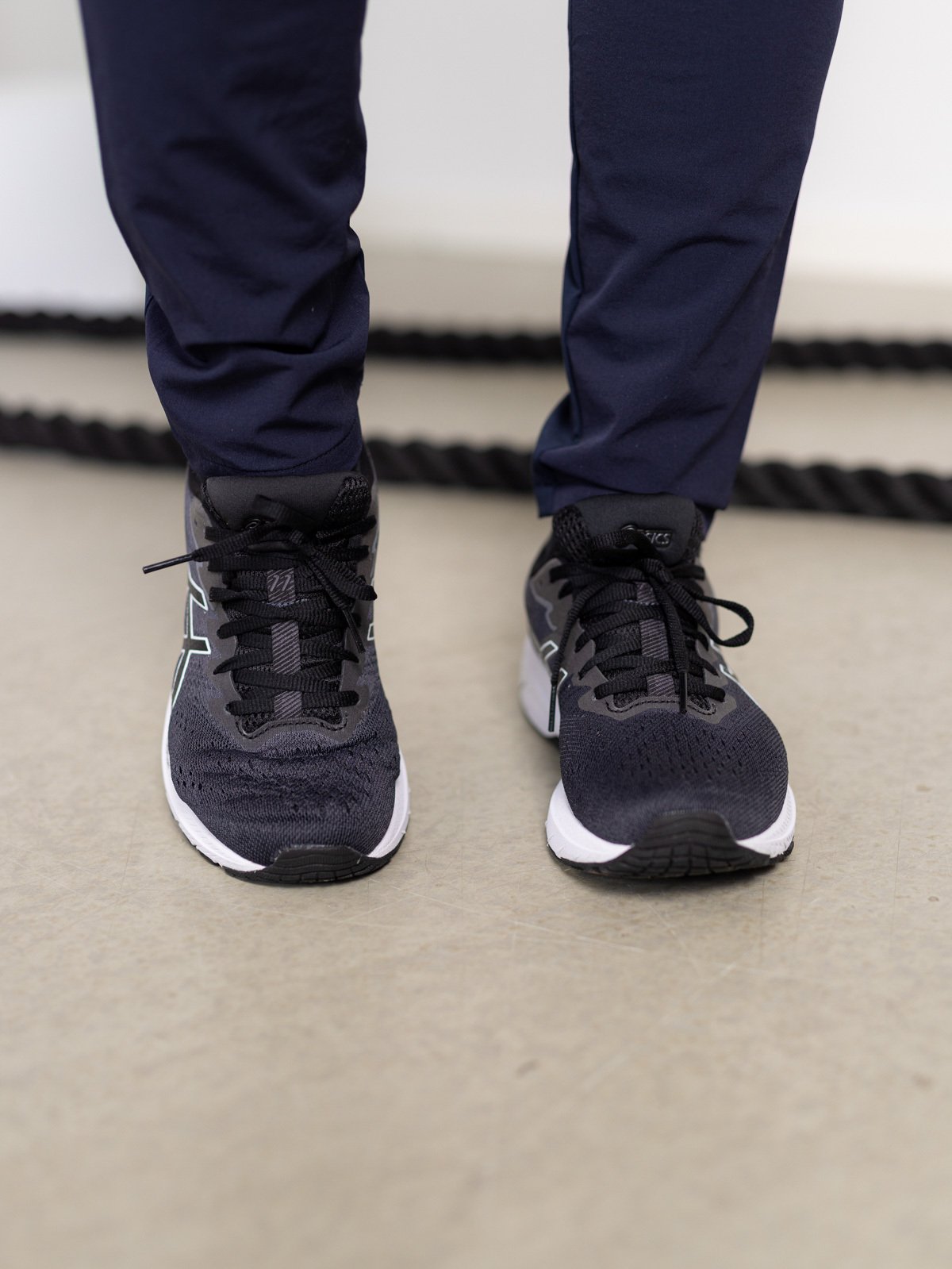 ASICS GT-1000 11 Black/White