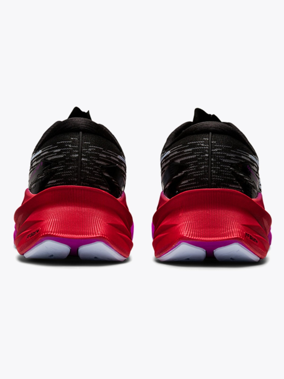 ASICS Novablast 3 Black/Soft Sky