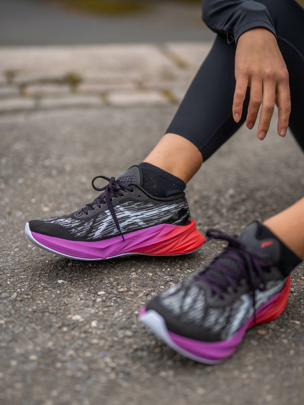 ASICS Novablast 3 Black/Soft Sky