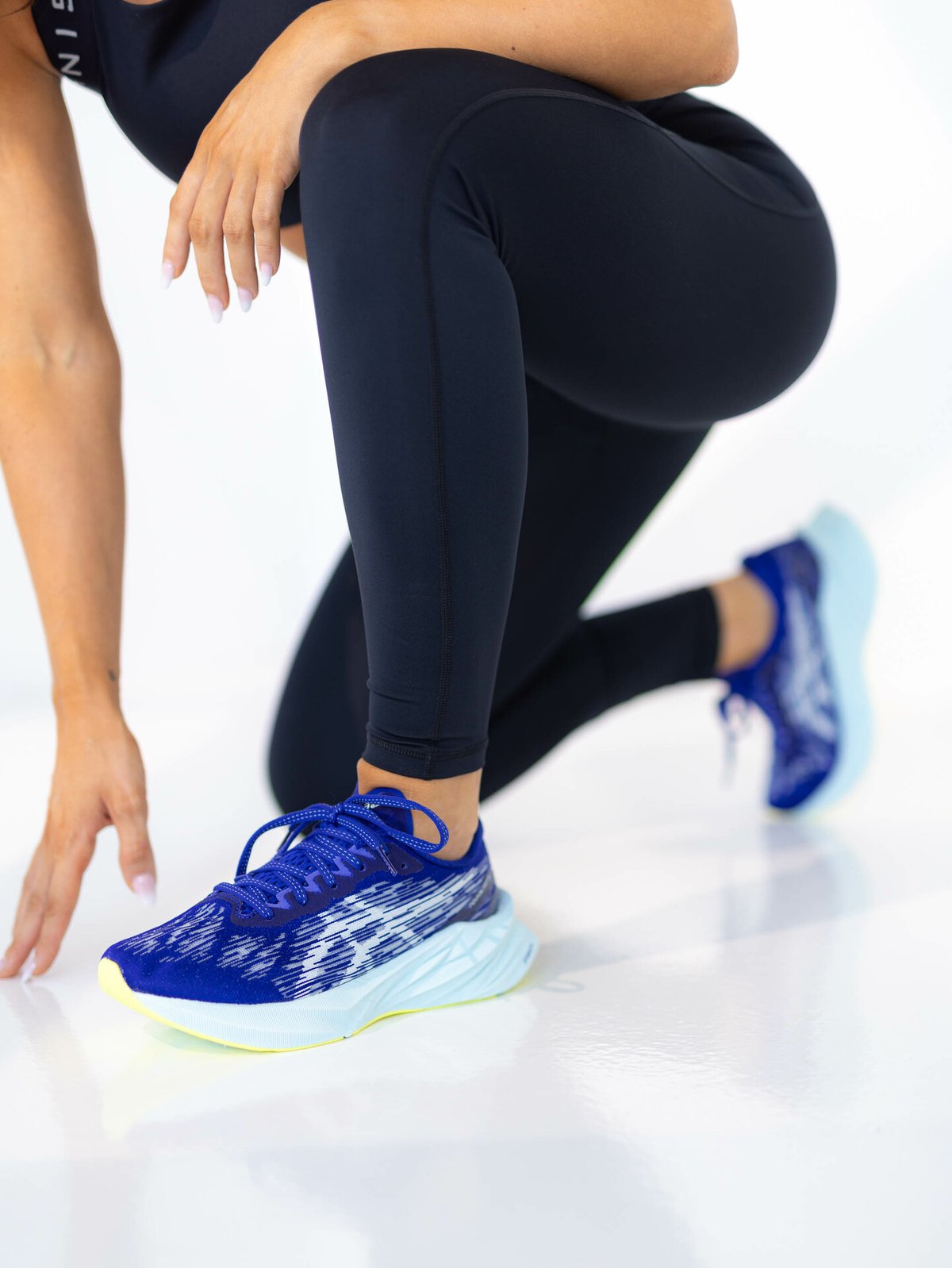 ASICS Novablast 3 Eggplant / Soothing Sea