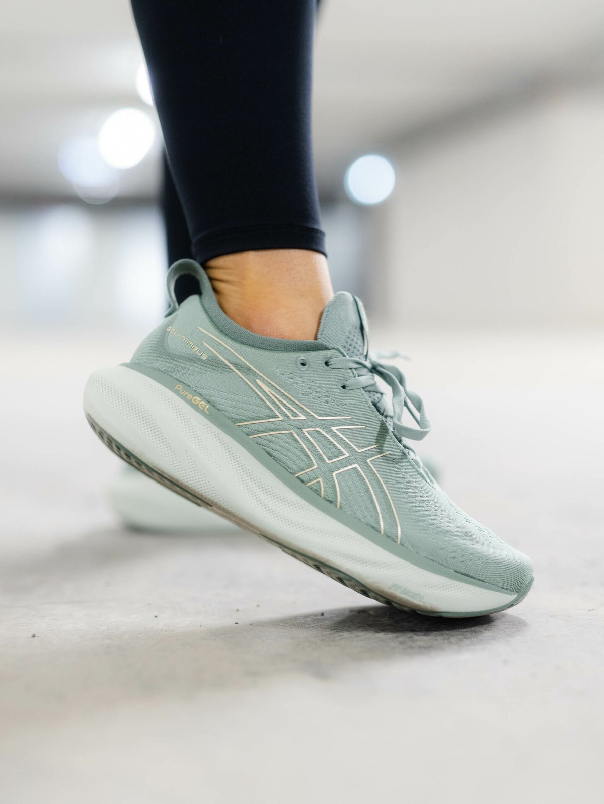 ASICS Gel-Nimbus 25 Slate Gray / Champagne