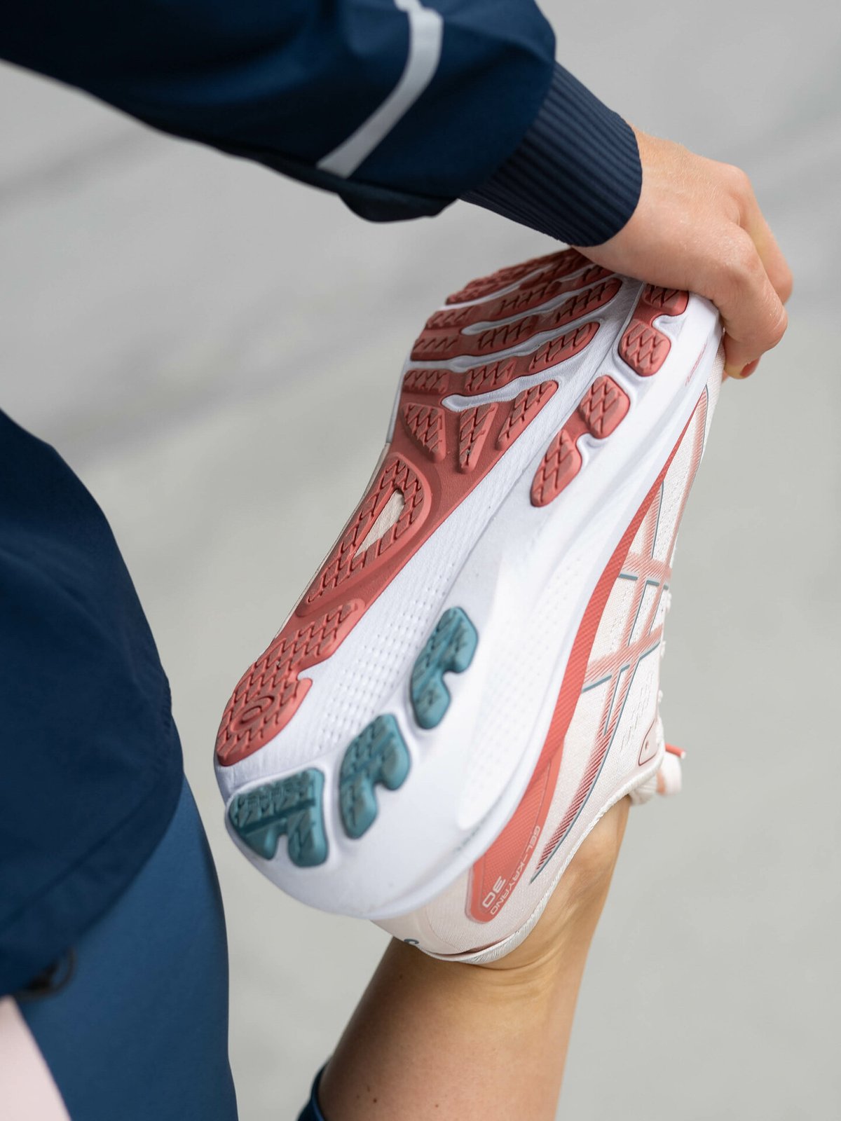 ASICS Gel-Kayano 30 Rose Dust/Light Garnet