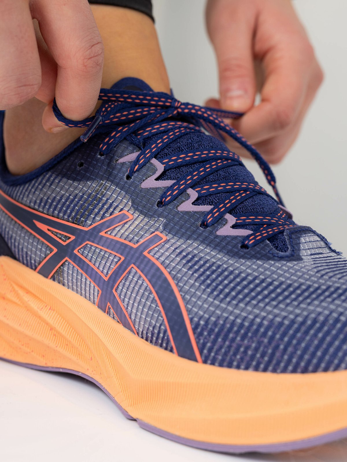 ASICS Novablast 3 LE Indigo Blue/Papaya