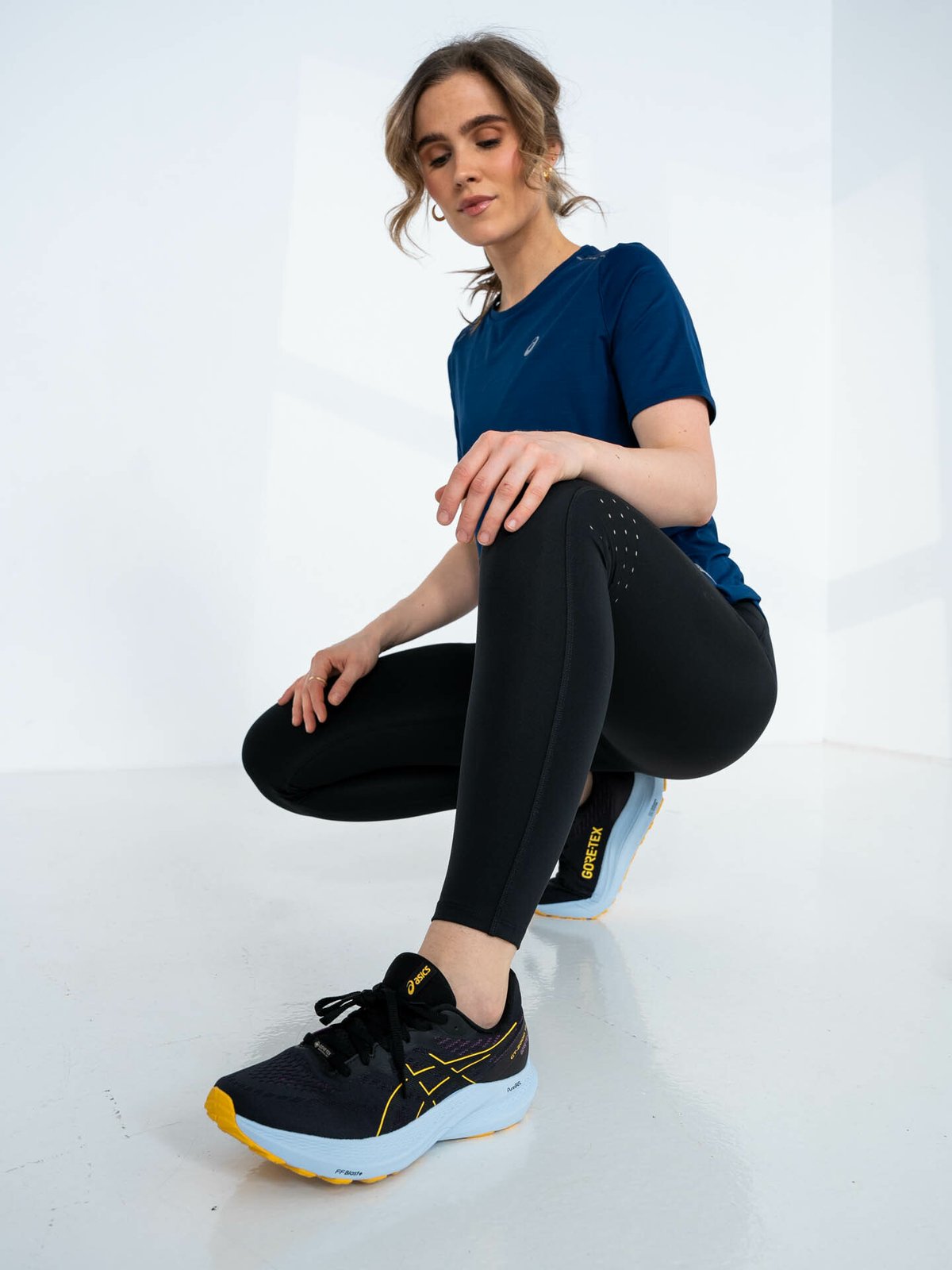 ASICS GT-2000 12 GTX Black / Saffron