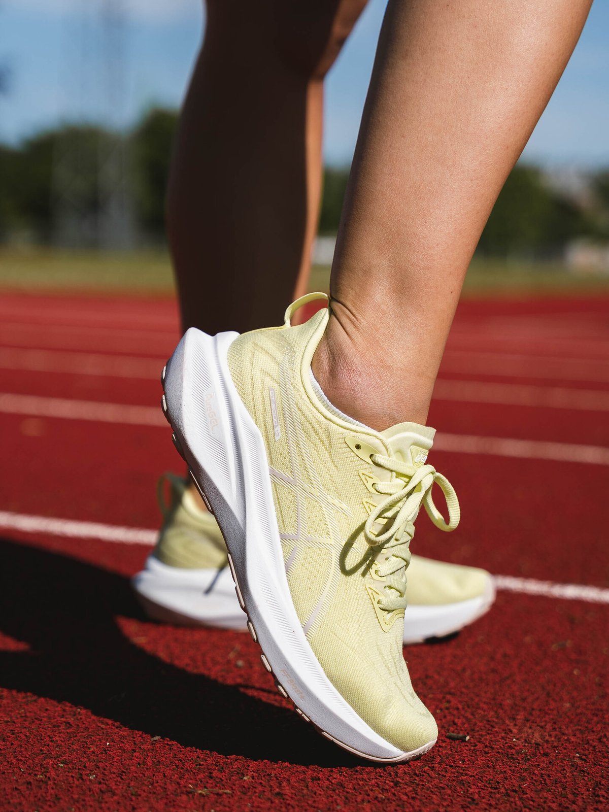 ASICS GT-2000 13 Huddle Yellow / White