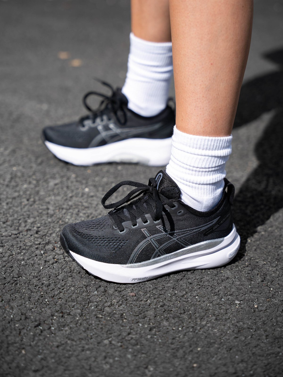 ASICS Gel-Kayano 31 Black / Pure Silver