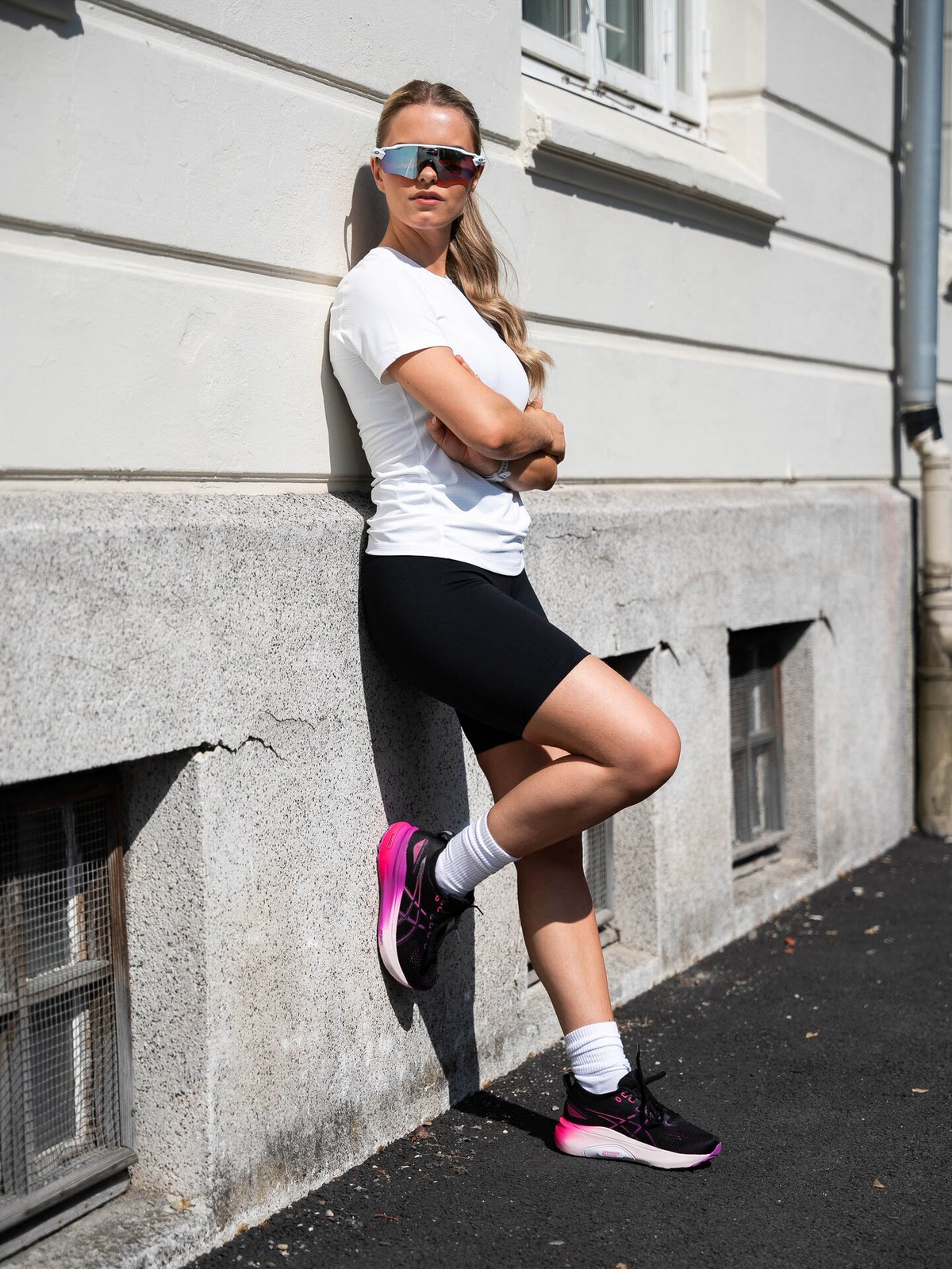 ASICS Gel-Kayano 31 Black / Bold Magenta