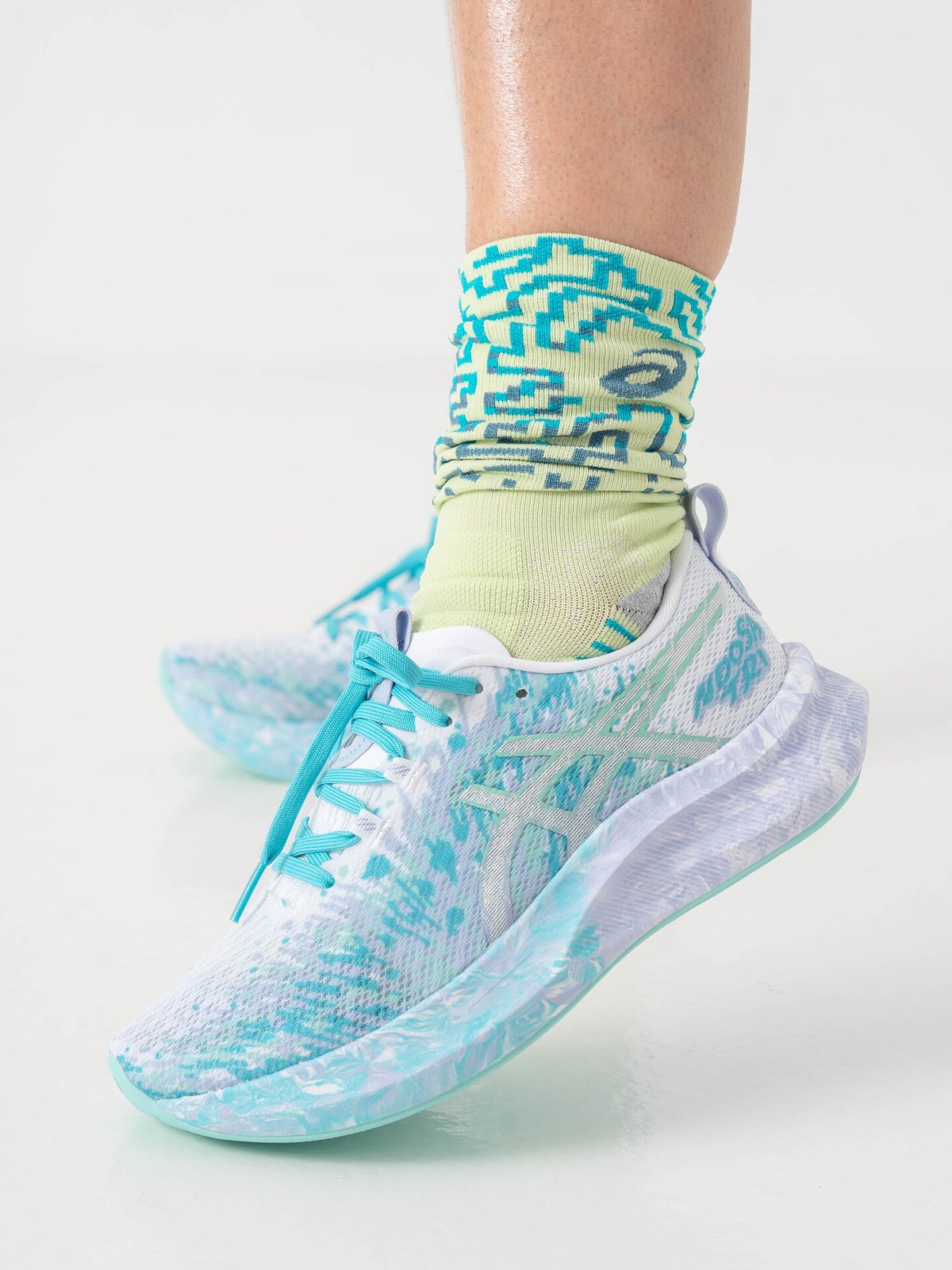 ASICS Noosa Tri 16 White/Illuminate Mint