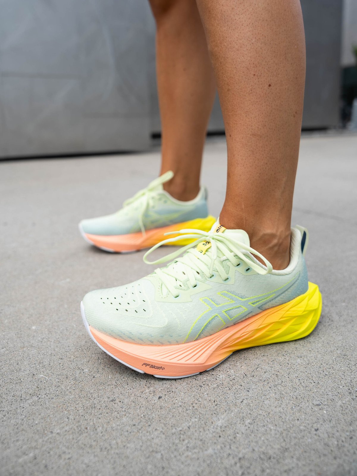 ASICS Novablast 4 Paris Cool Matcha / Safety Yellow