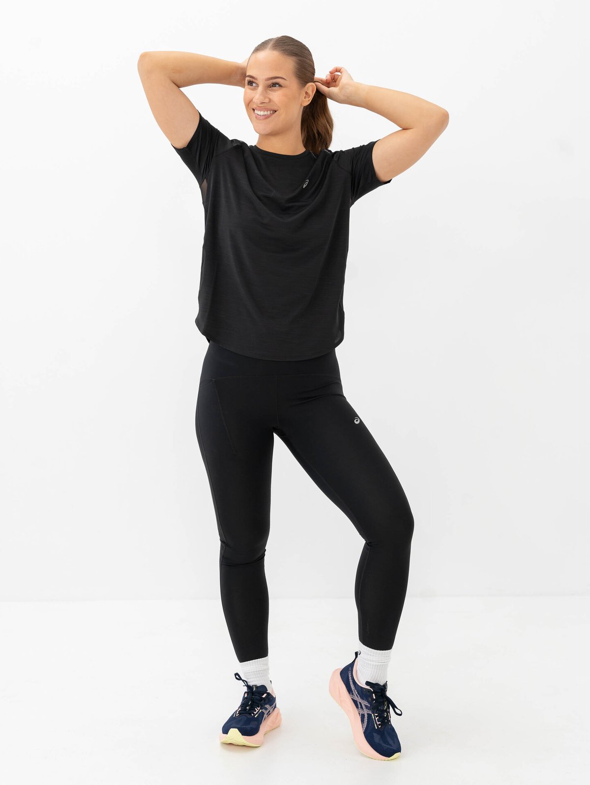 ASICS Novablast 5 Midnight / Breeze