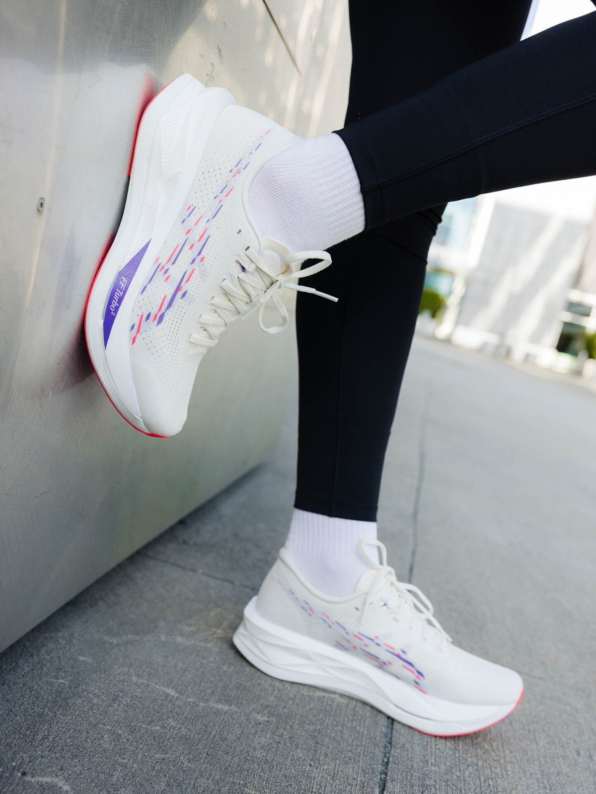 ASICS Sonicblast Cream / Blue Fade