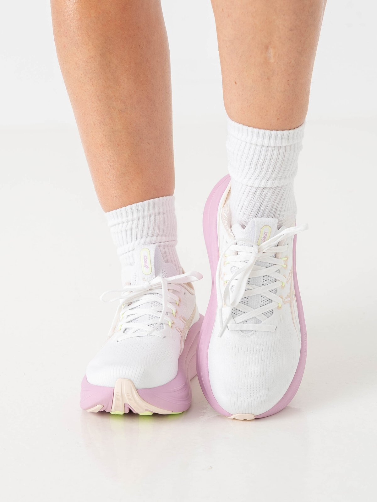 ASICS Gel-Nimbus 28 White/Hazy Lilac