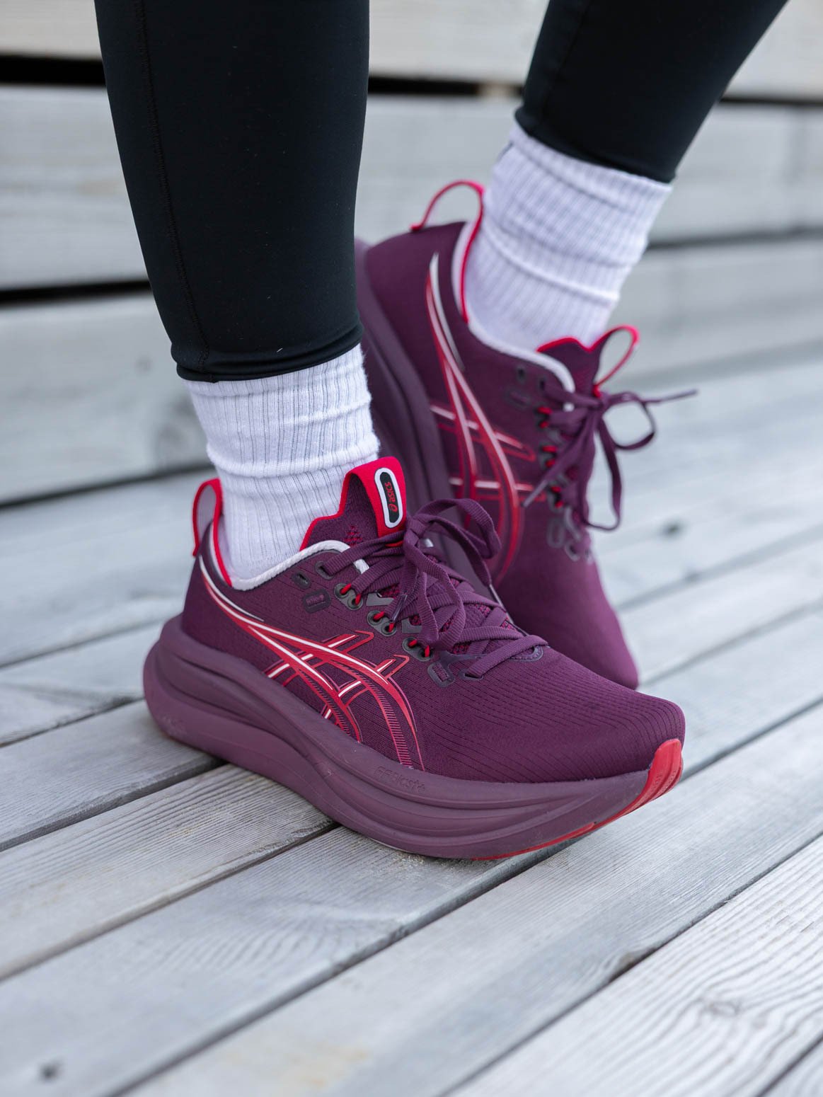 ASICS Gel-Nimbus 28 Benimo Purple / Speed Red