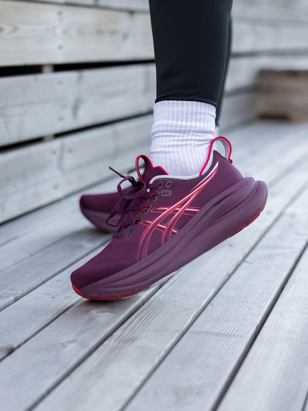 ASICS Gel-Nimbus 28 Benimo Purple / Speed Red