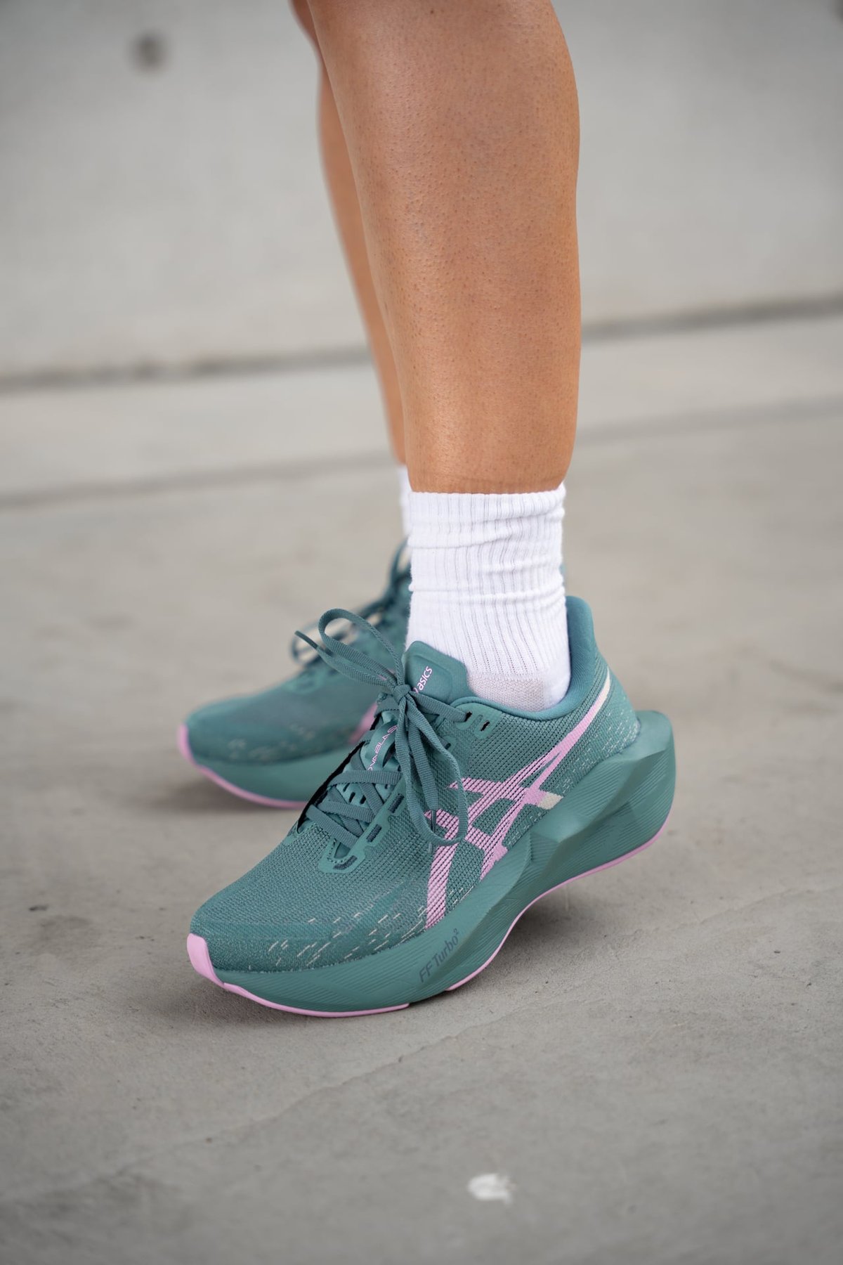ASICS Novablast 6 Foggy Teal / Hazy Lilac