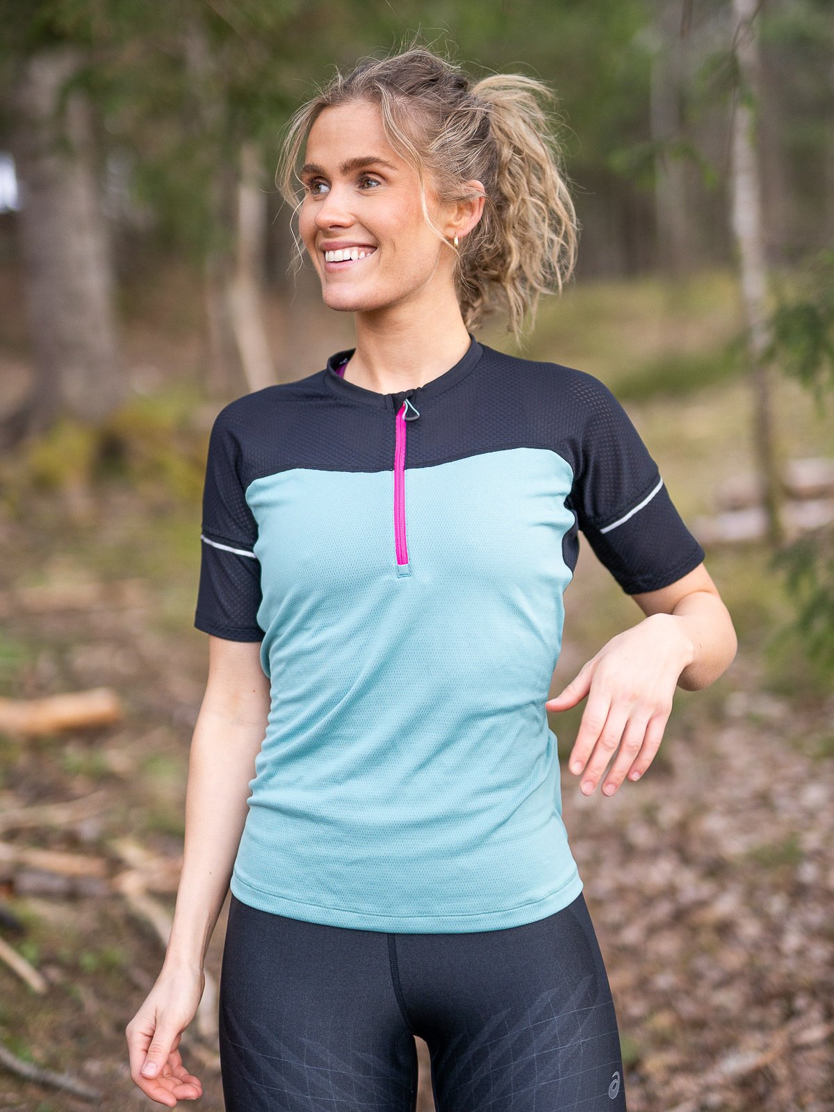 ASICS Fujitrail Top Sage/Performance Black