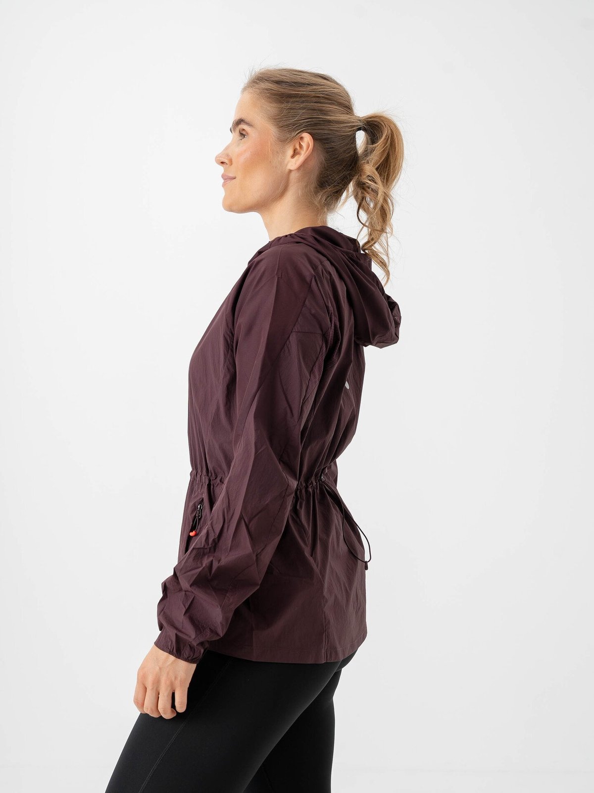 ASICS Road Packable Jacket Dark Currant