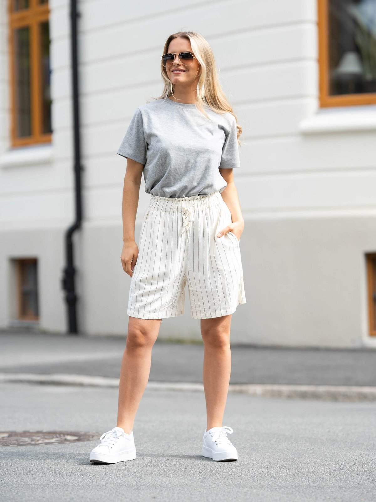 A-View Lerke Stripe Shorts Off White