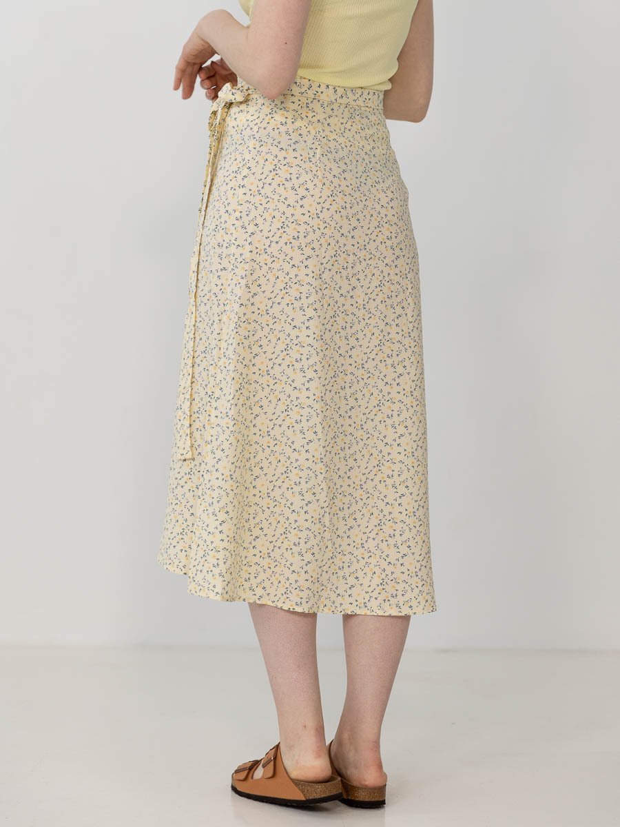 A-View Peony Wrap Skirt Light Yellow