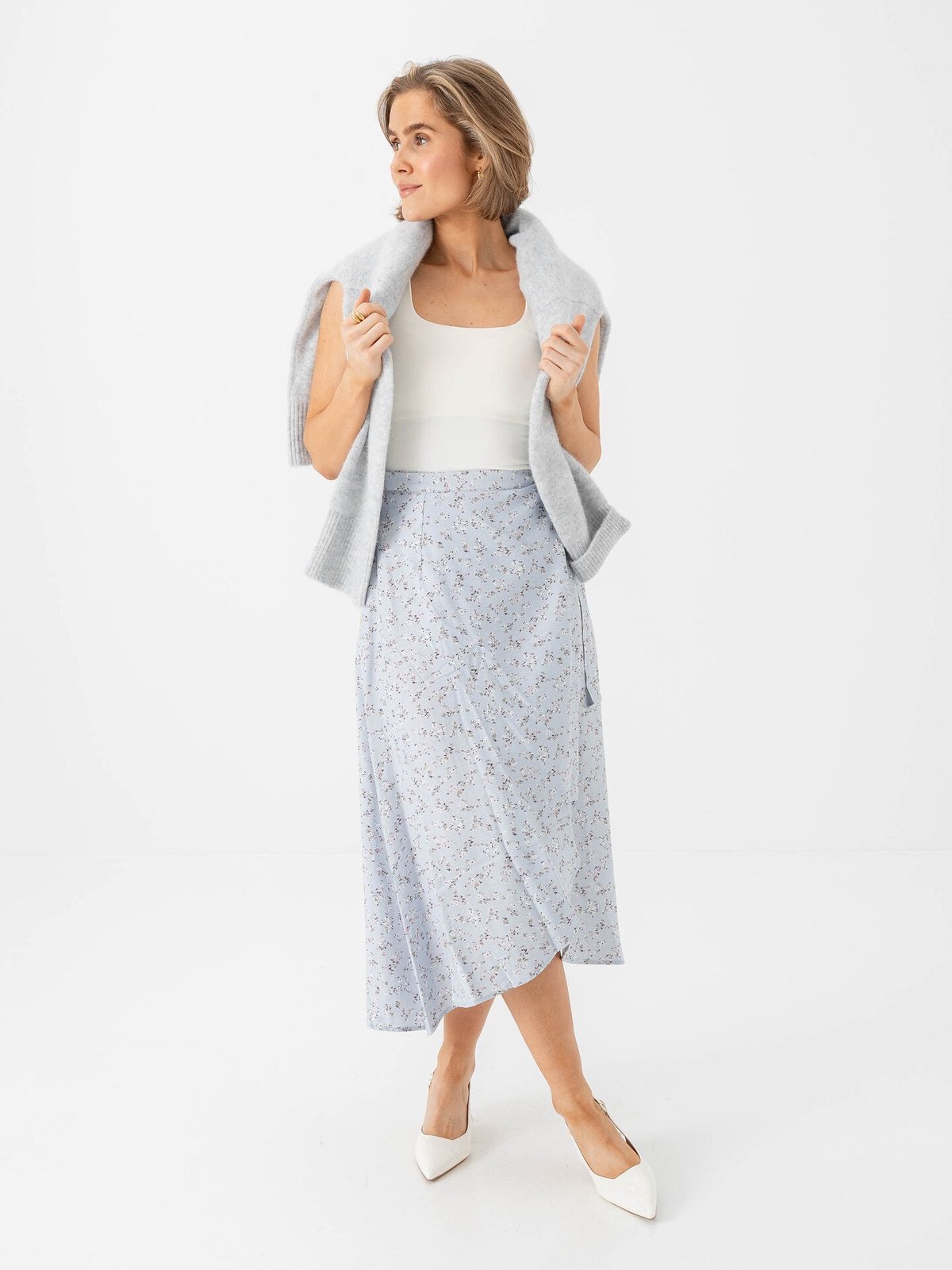 A-View Peony Wrap Skirt Blue / White