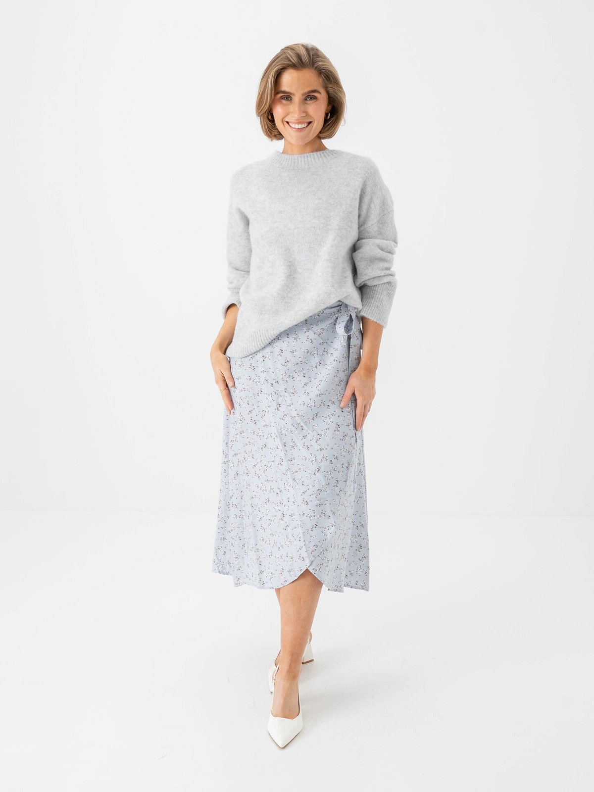 A-View Peony Wrap Skirt Blue / White