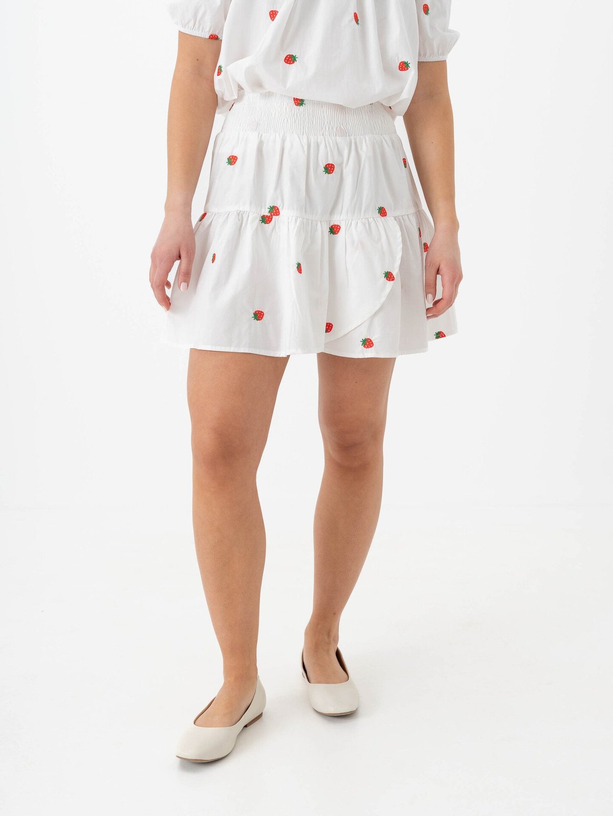 A-View Winnie Skirt White/Red