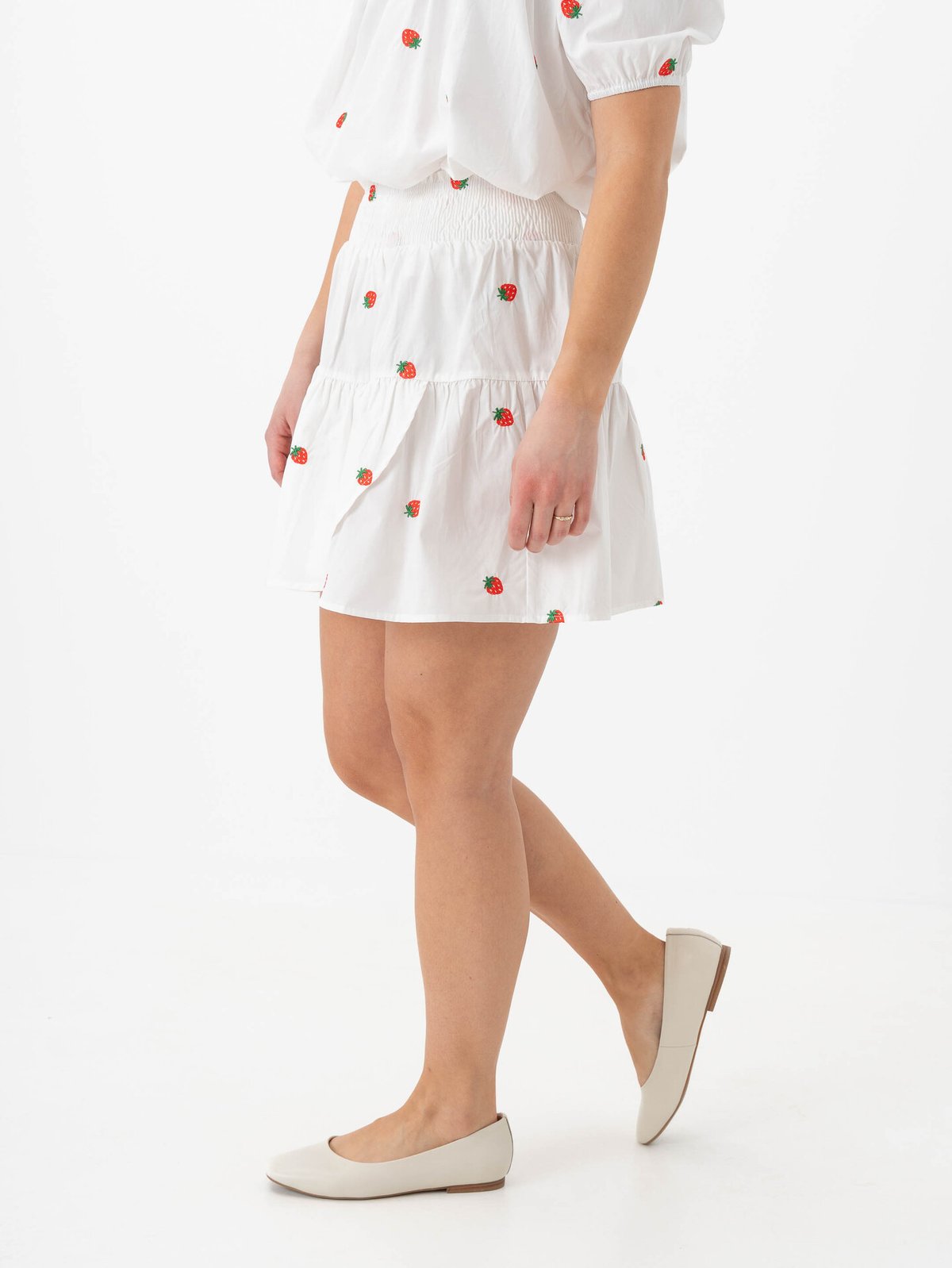 A-View Winnie Skirt White/Red