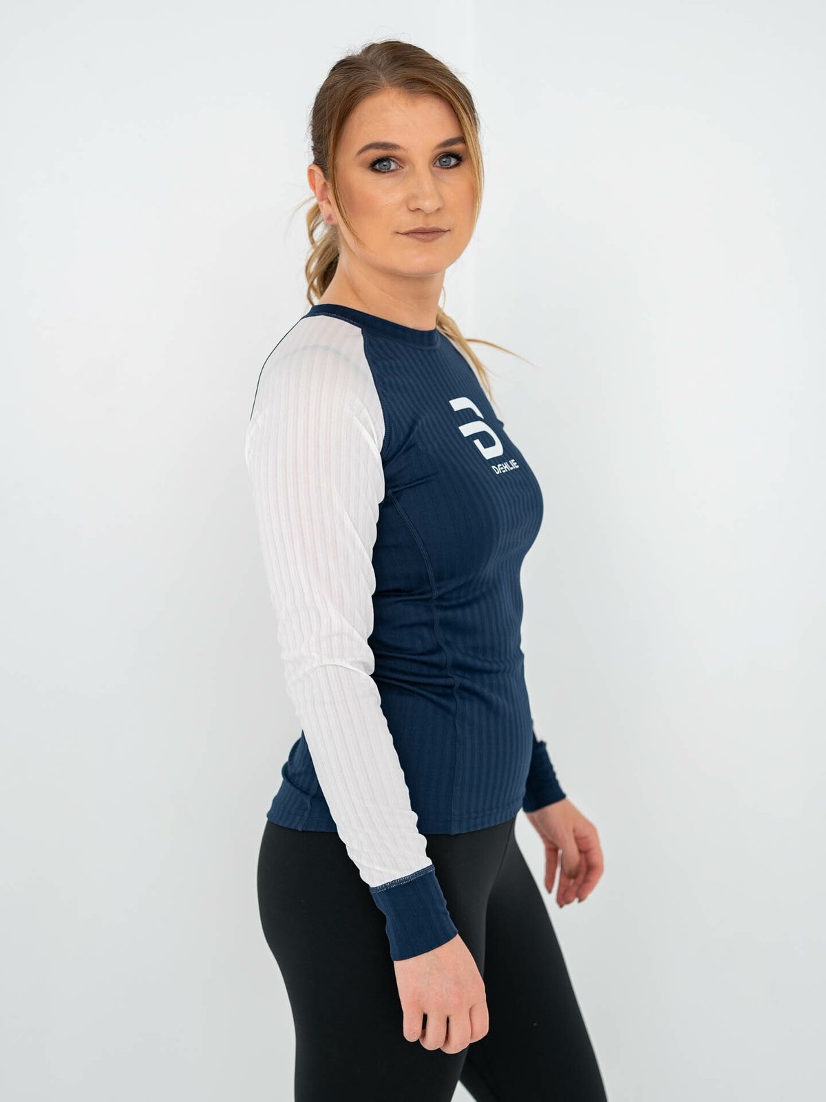 Dæhlie Endurance Tech Long Sleeve Navy Blue