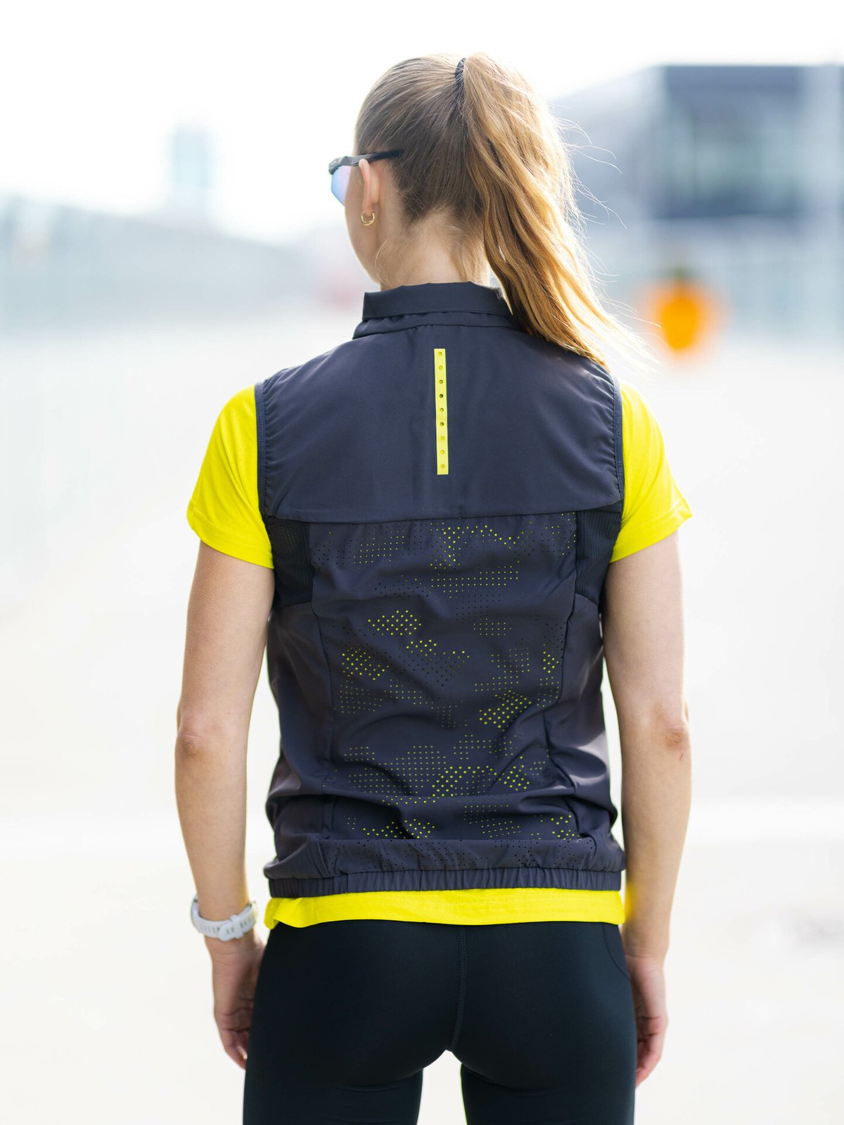 Dæhlie Vest Intensity Wmn Sort