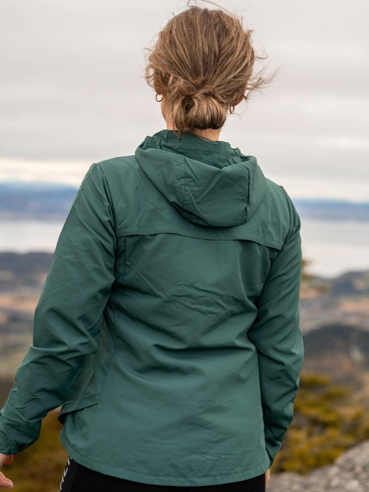 Dæhlie Jacket Run Grønn - Get Inspired Exclusive Collection