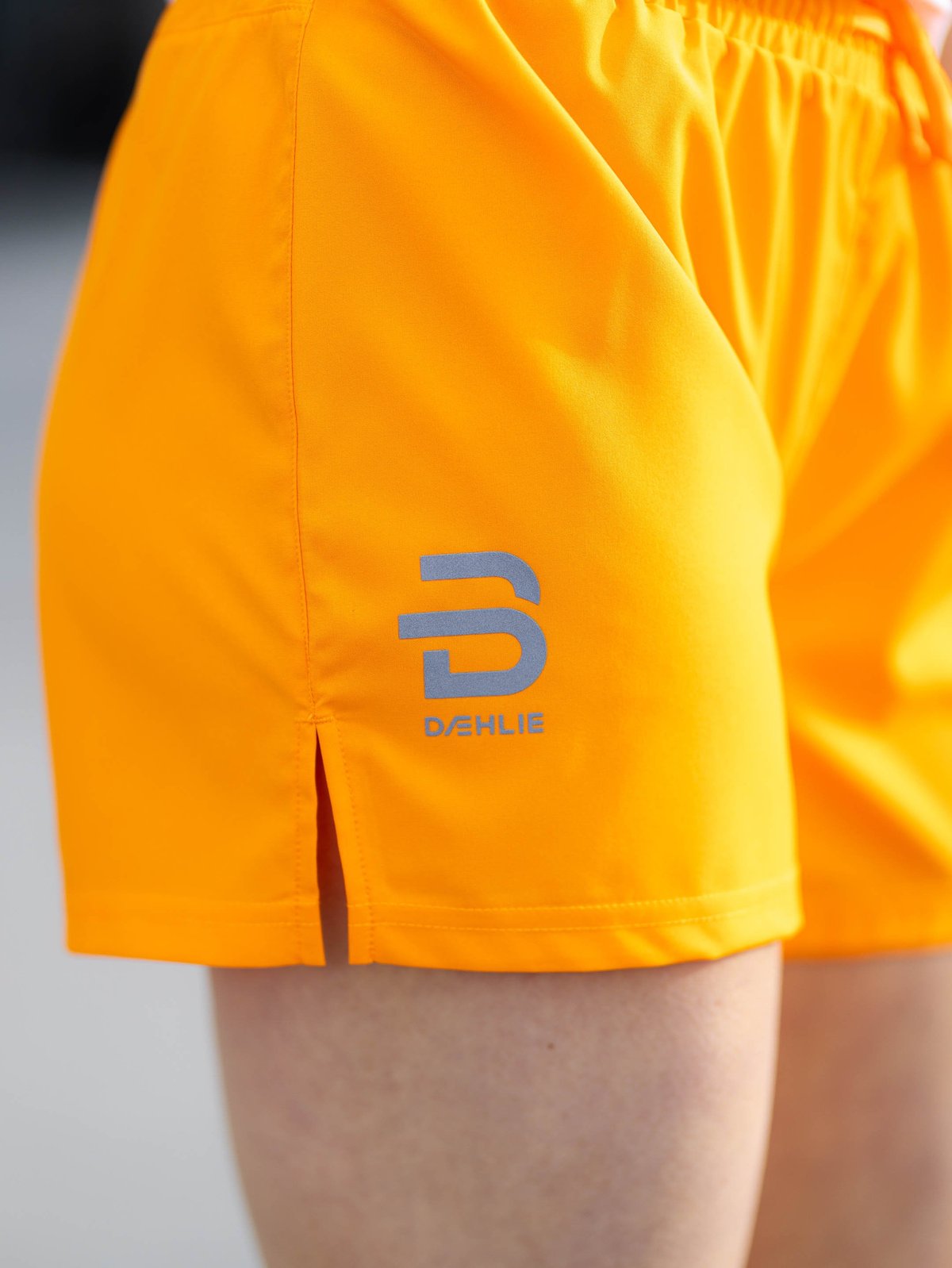 Dæhlie Shorts Active Oransje
