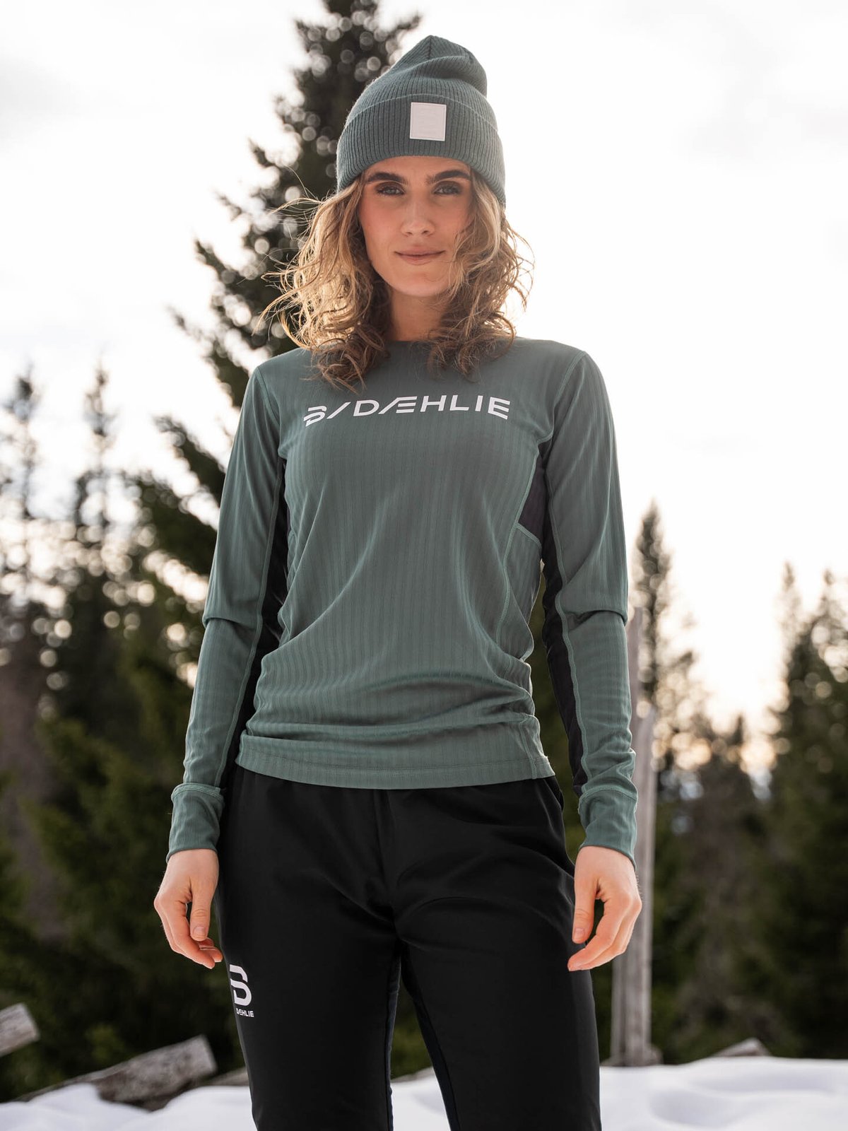 Dæhlie Training Tech Long Sleeve Dark Forrest