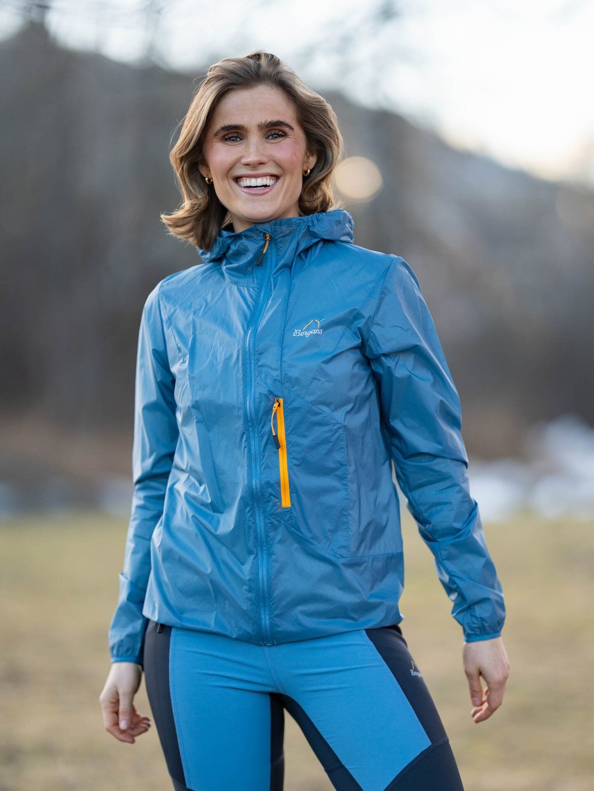 Bergans Y LightLine Pure Windbreaker Jacket Women Elemental Blue