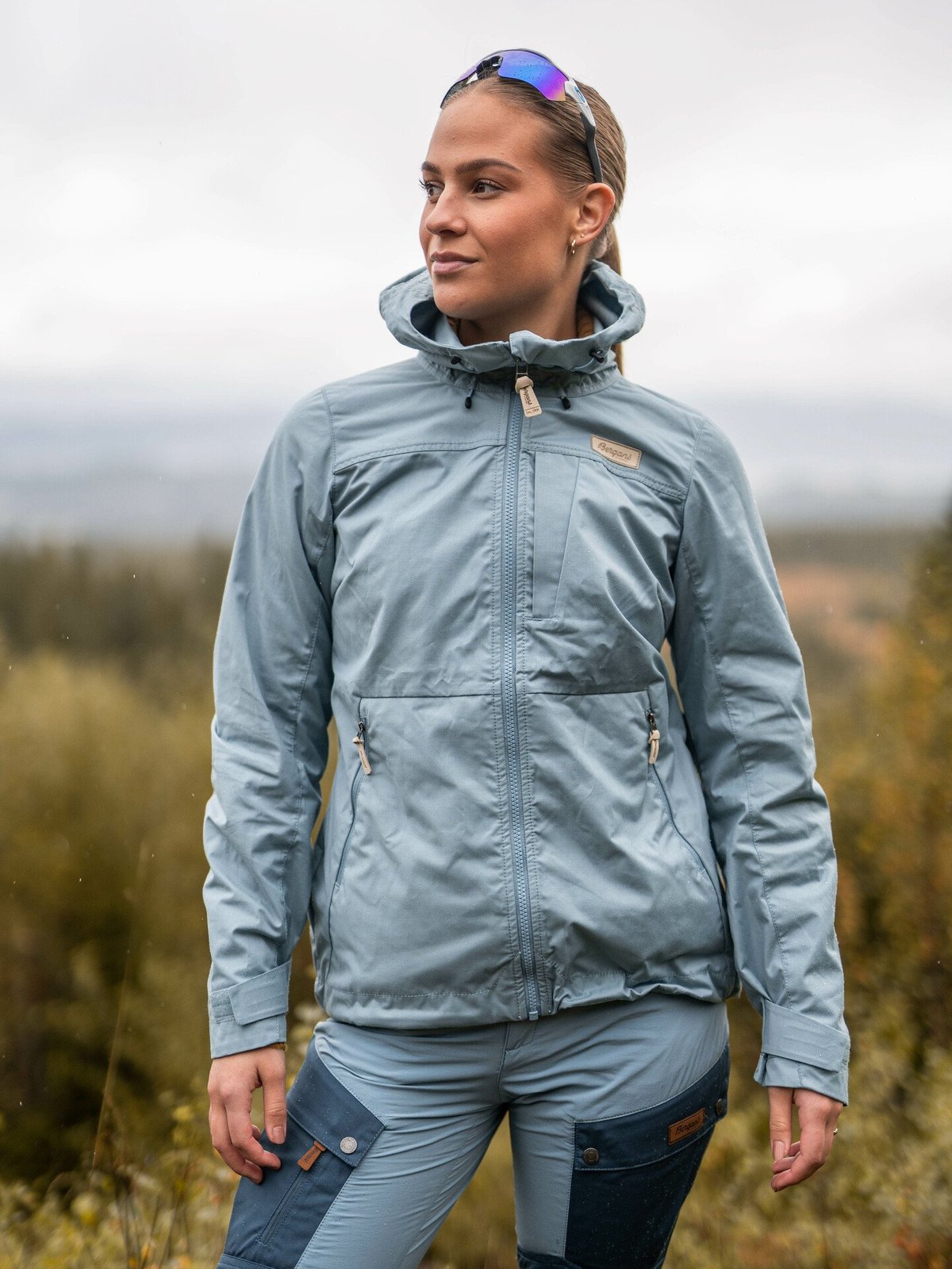 Bergans Nordmarka Leaf Light Wind Jacket Women Smoke Blue