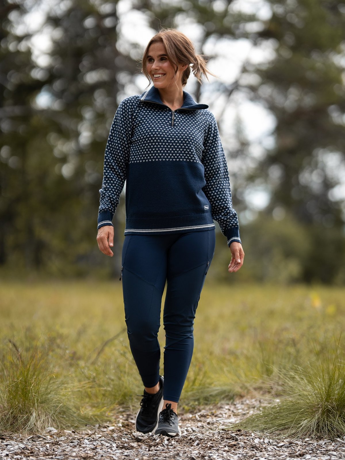 Bergans Alvdal Wool Half Zip Navy / Vanilla White