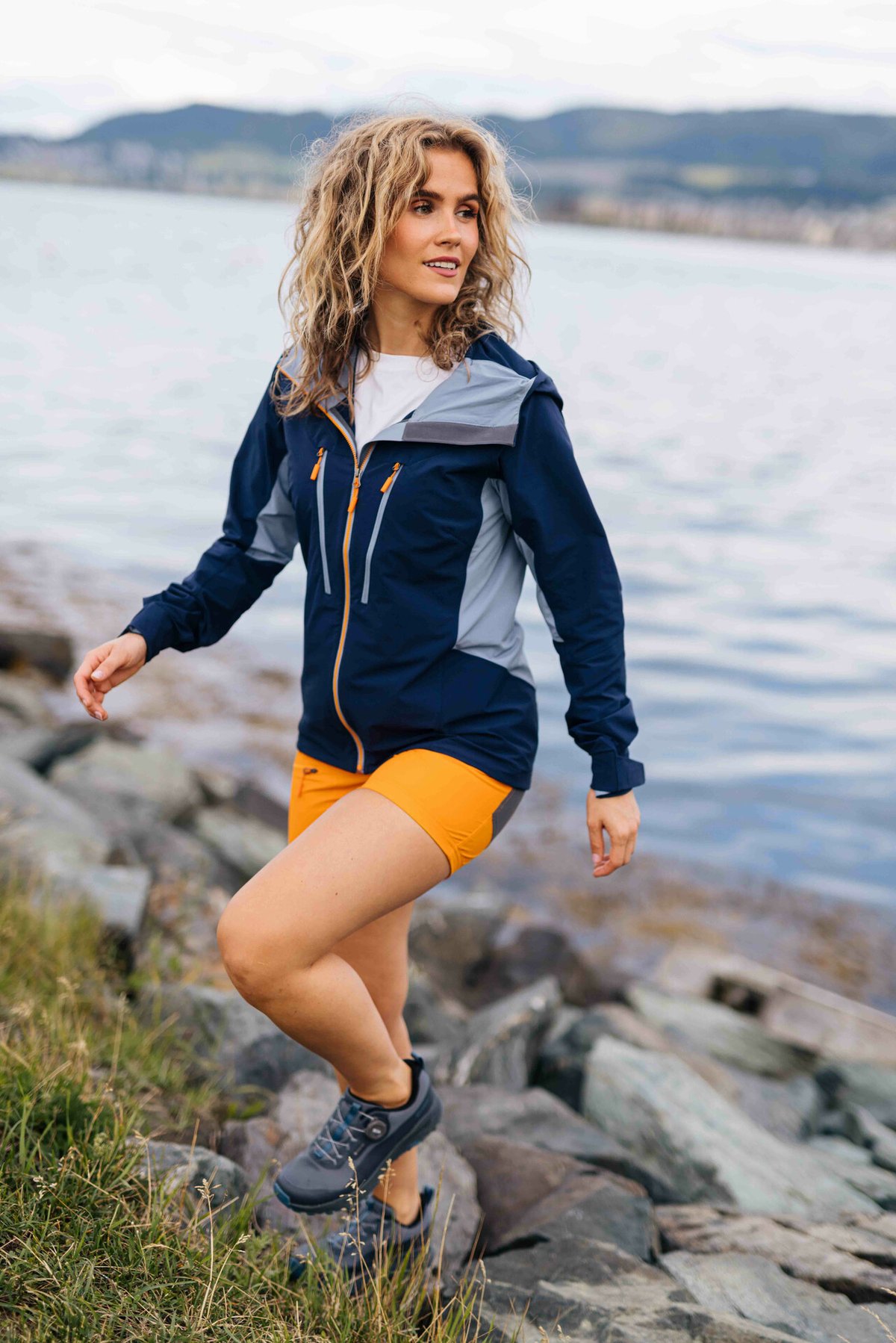 Bergans Cecilie Mountain Softshell Shorts Cloud Berry