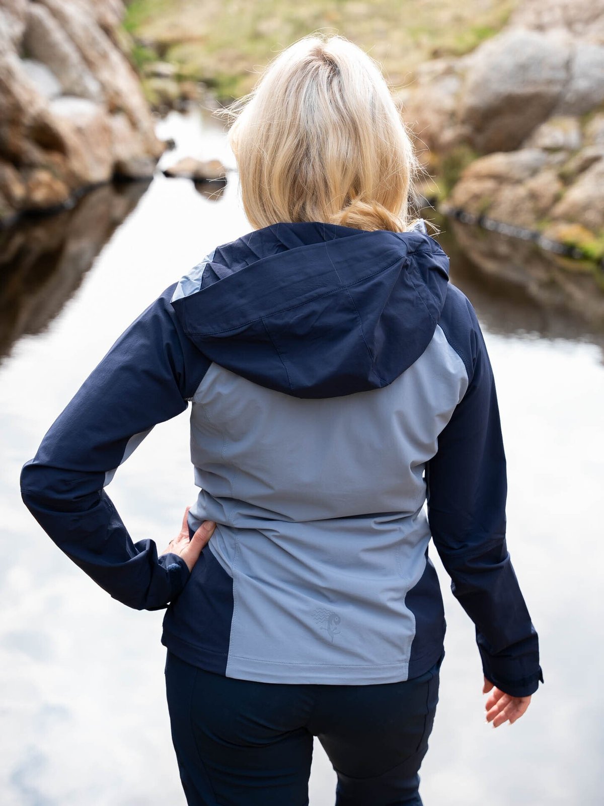 Bergans Cecilie Mountain Softshell Jacket Navy Blue / Misty Sky Blue