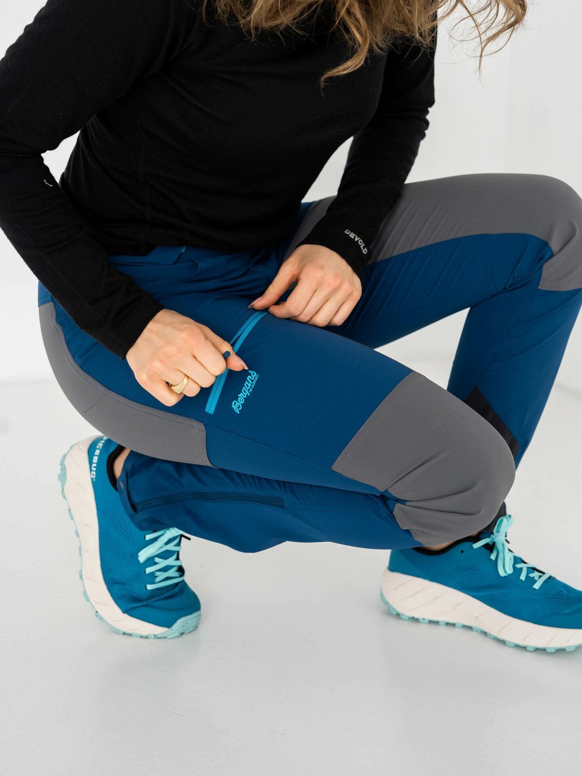 Bergans Cecilie Mountain Softshell Pants Deep Sea Blue