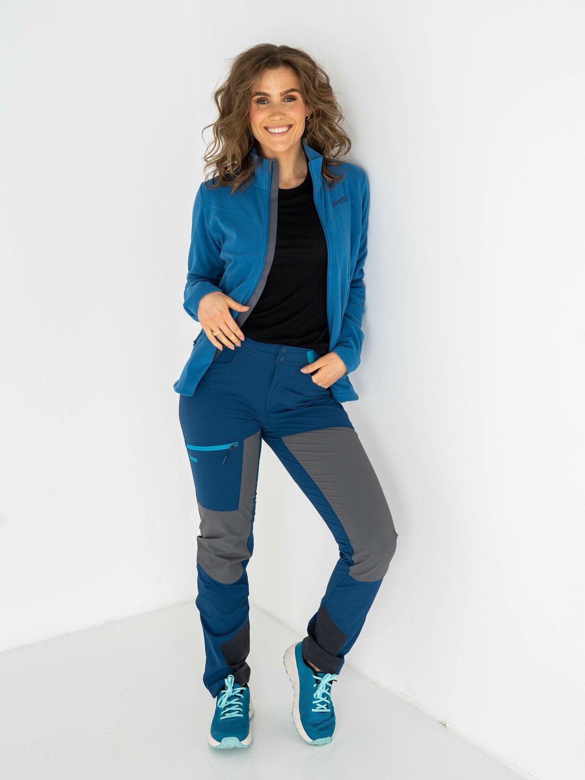 Bergans Cecilie Mountain Softshell Pants Deep Sea Blue