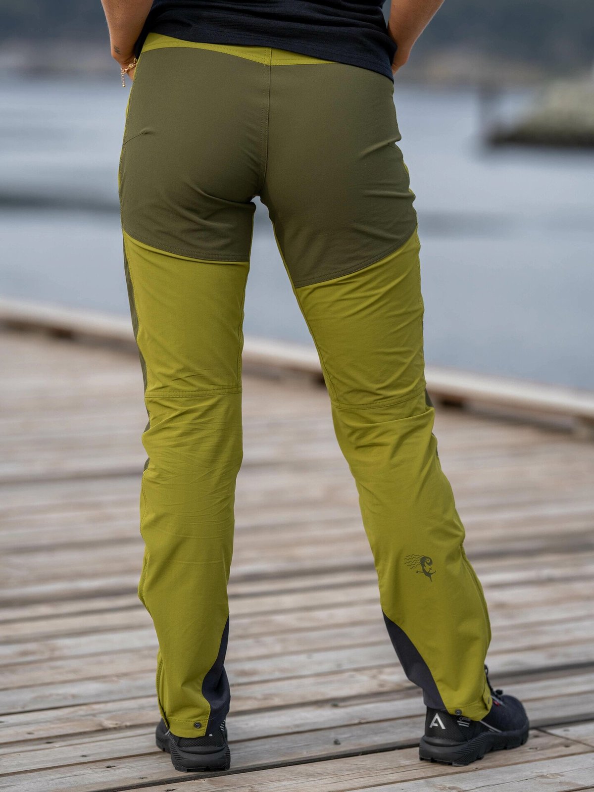 Bergans Cecilie Mountain Softshell Pants Trail Green / Dark Olive Green