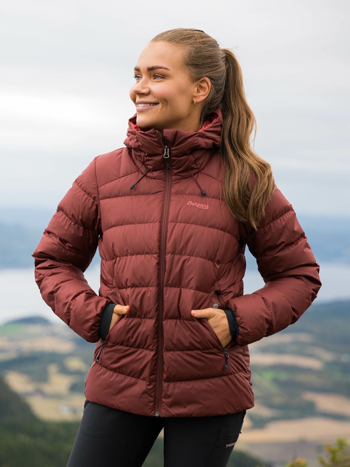 Bergans Lava Medium Down Jacket w/Hood Women Amarone Red