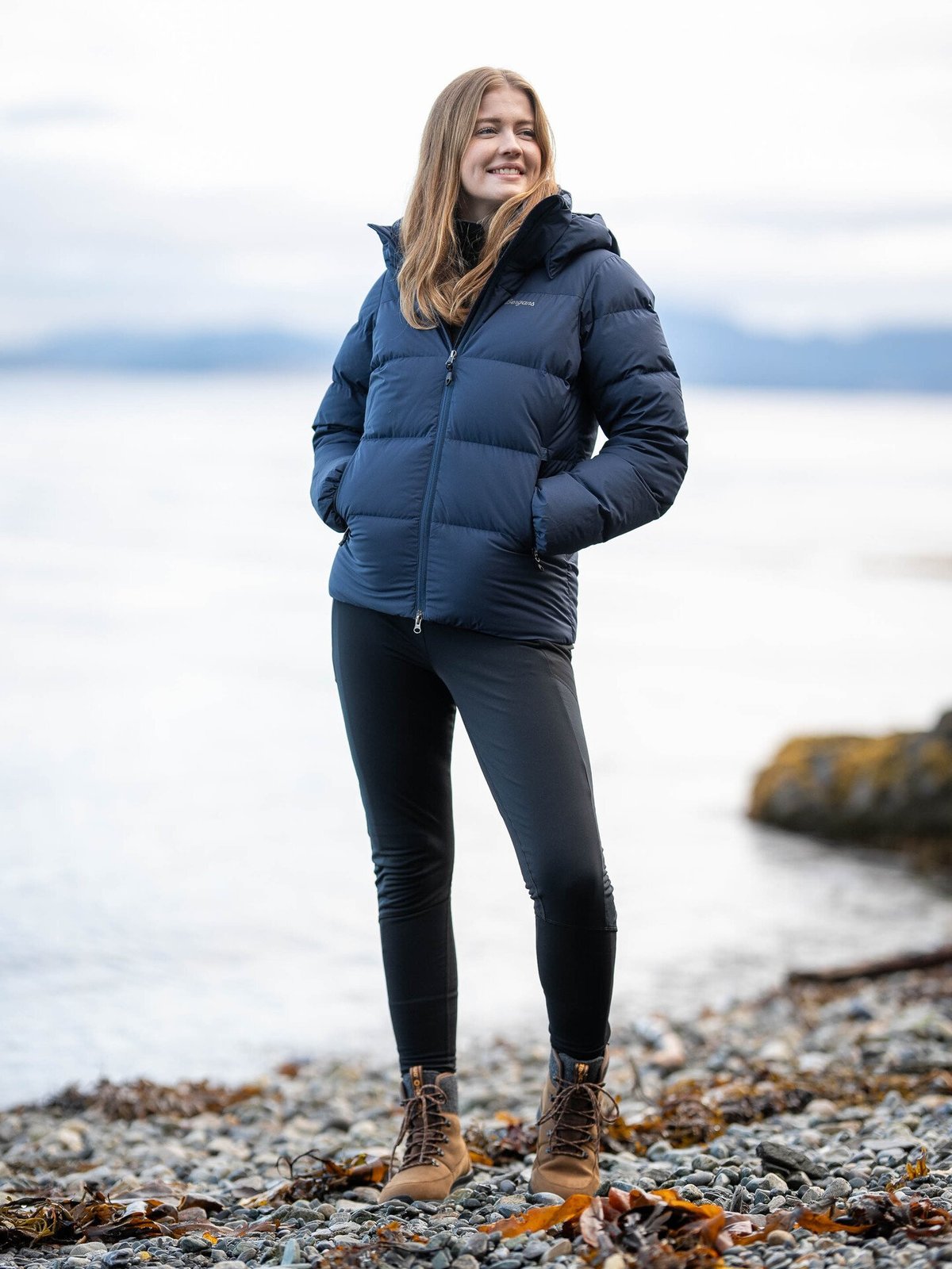 Bergans Lava Warm Down Jacket w/Hood Women Navy Blue