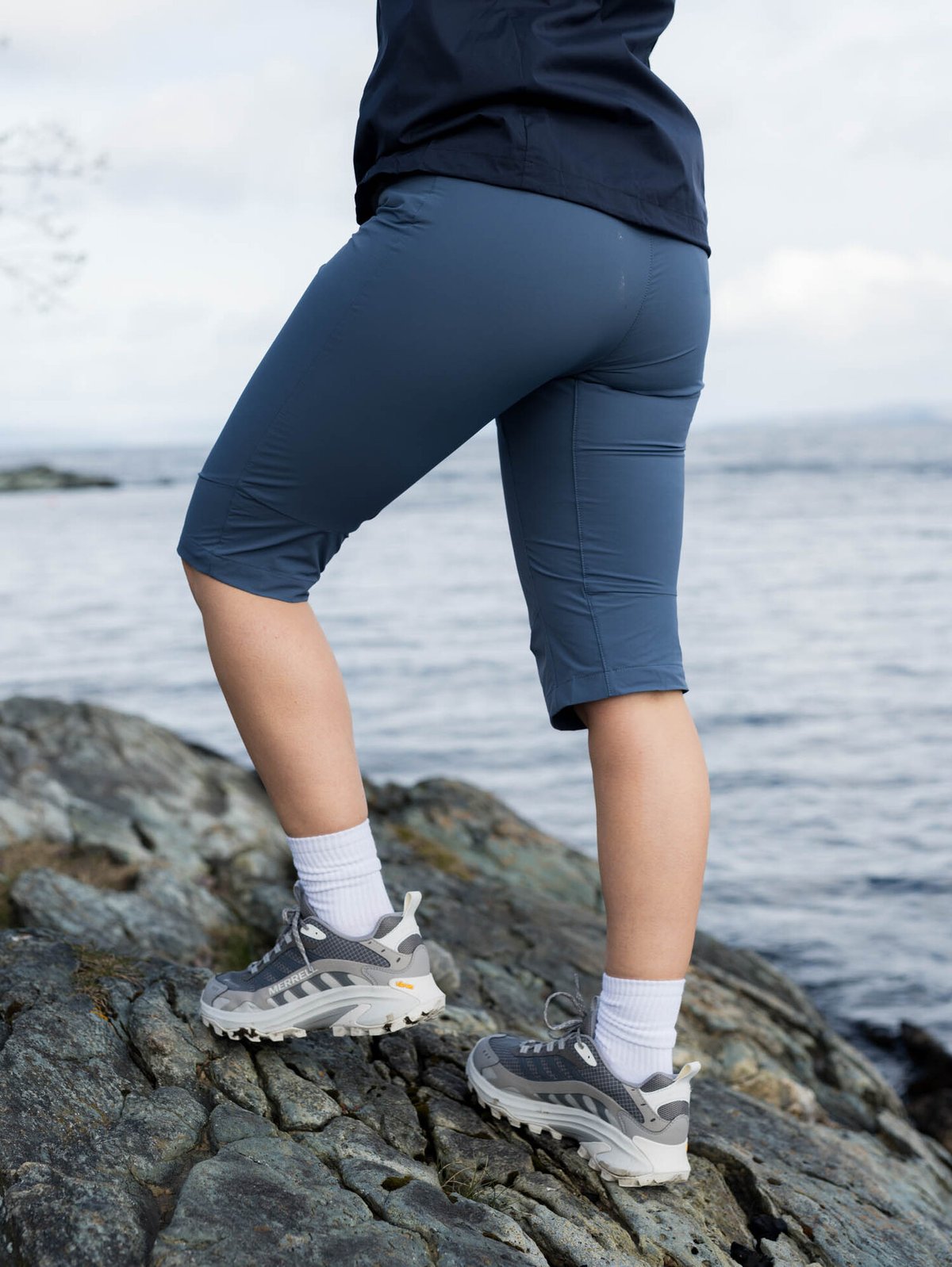 Bergans Vandre Light Softshell Long Shorts Women Granite Blue