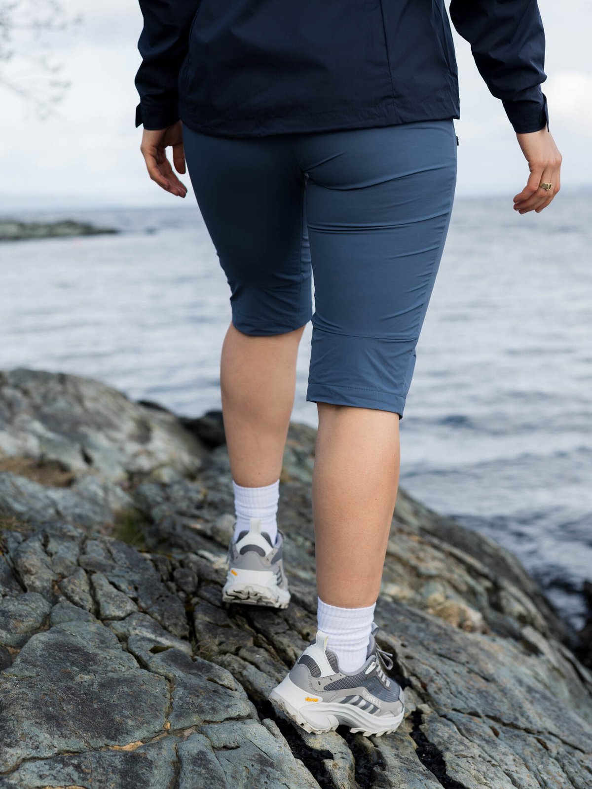 Bergans Vandre Light Softshell Long Shorts Women Granite Blue