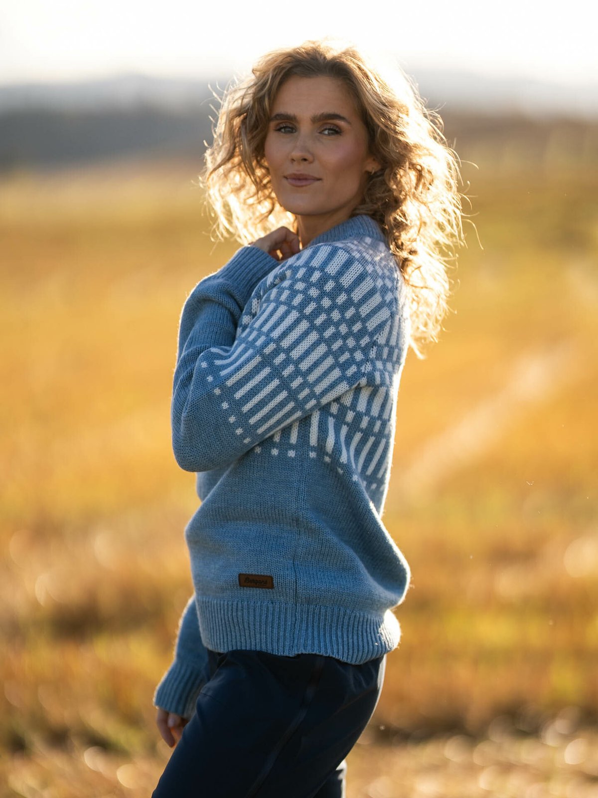 Bergans Nordmarka Merino Jumper Women Husky Blue / Vanilla White